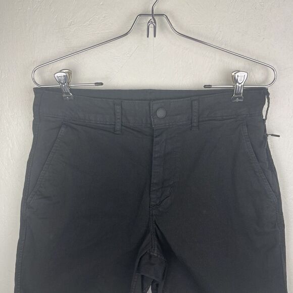 American Eagle Men's Tech Twill Black Chino Shorts Size 29 7.5" Inseam 2021 - Picture 6 of 9